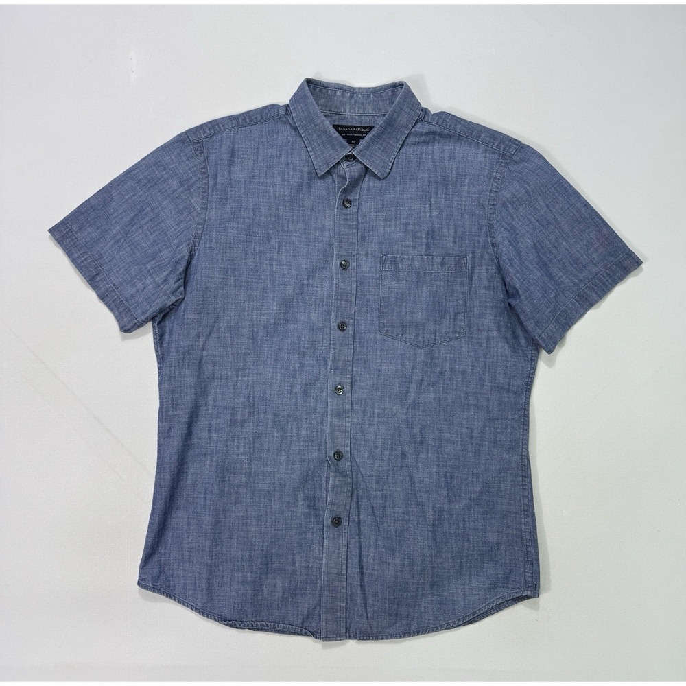 Banana Republic Soft Wash Standard Fit Chambray Button Shirt Mens Medium Western